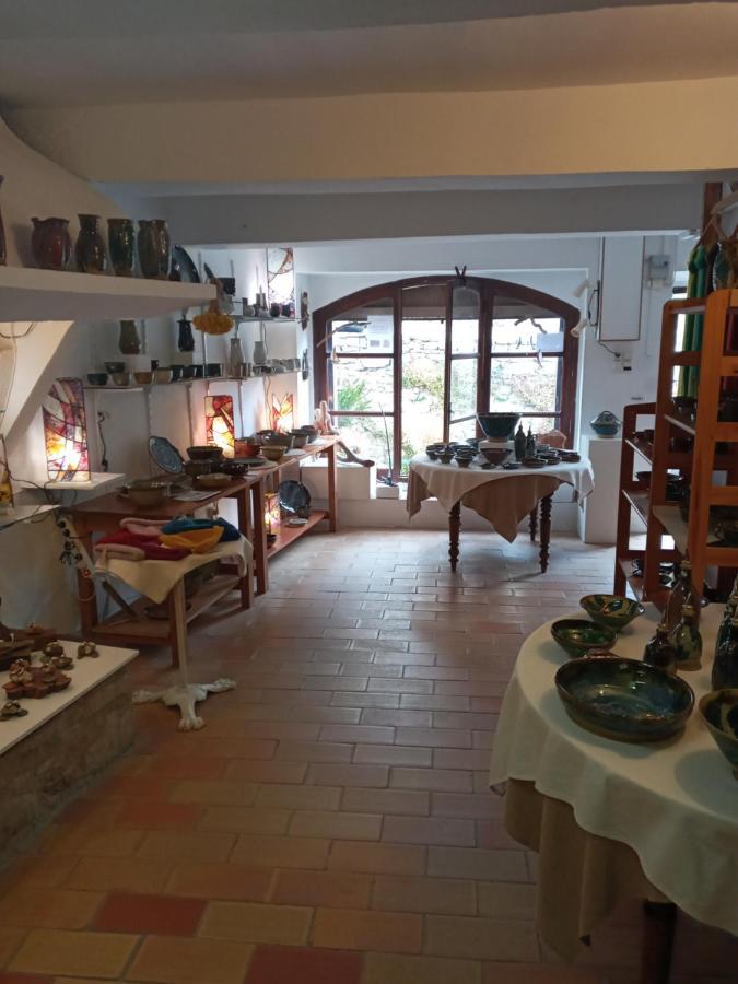 Chez L'artiste *
